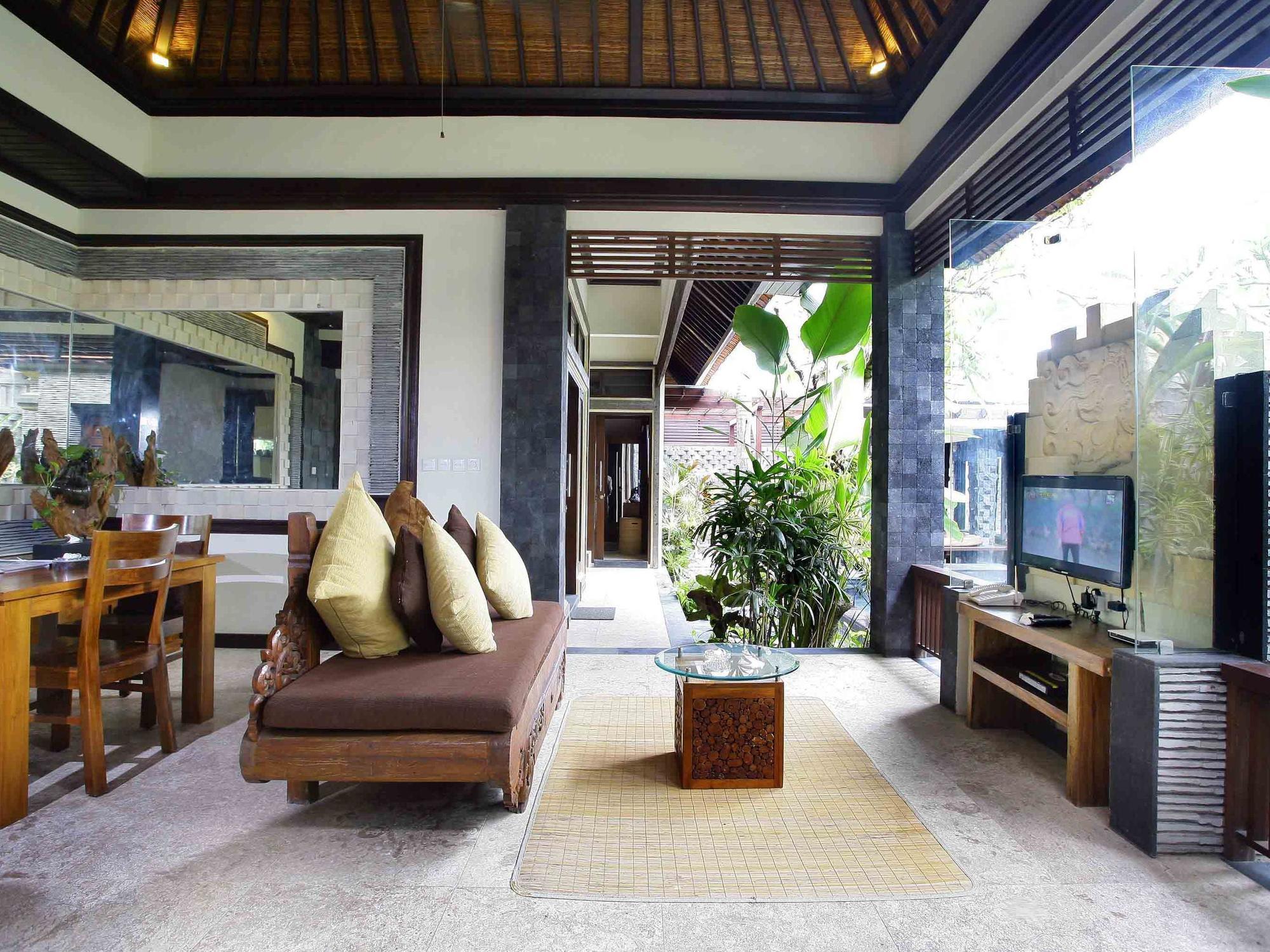 Taman Sari Bali Villas Kerobokan ภายนอก รูปภาพ